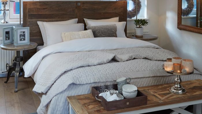Rivièra Maison Hennesy Sprei - Licht grijs - Sfeer