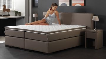 Vanity boxspring vlak panna met model